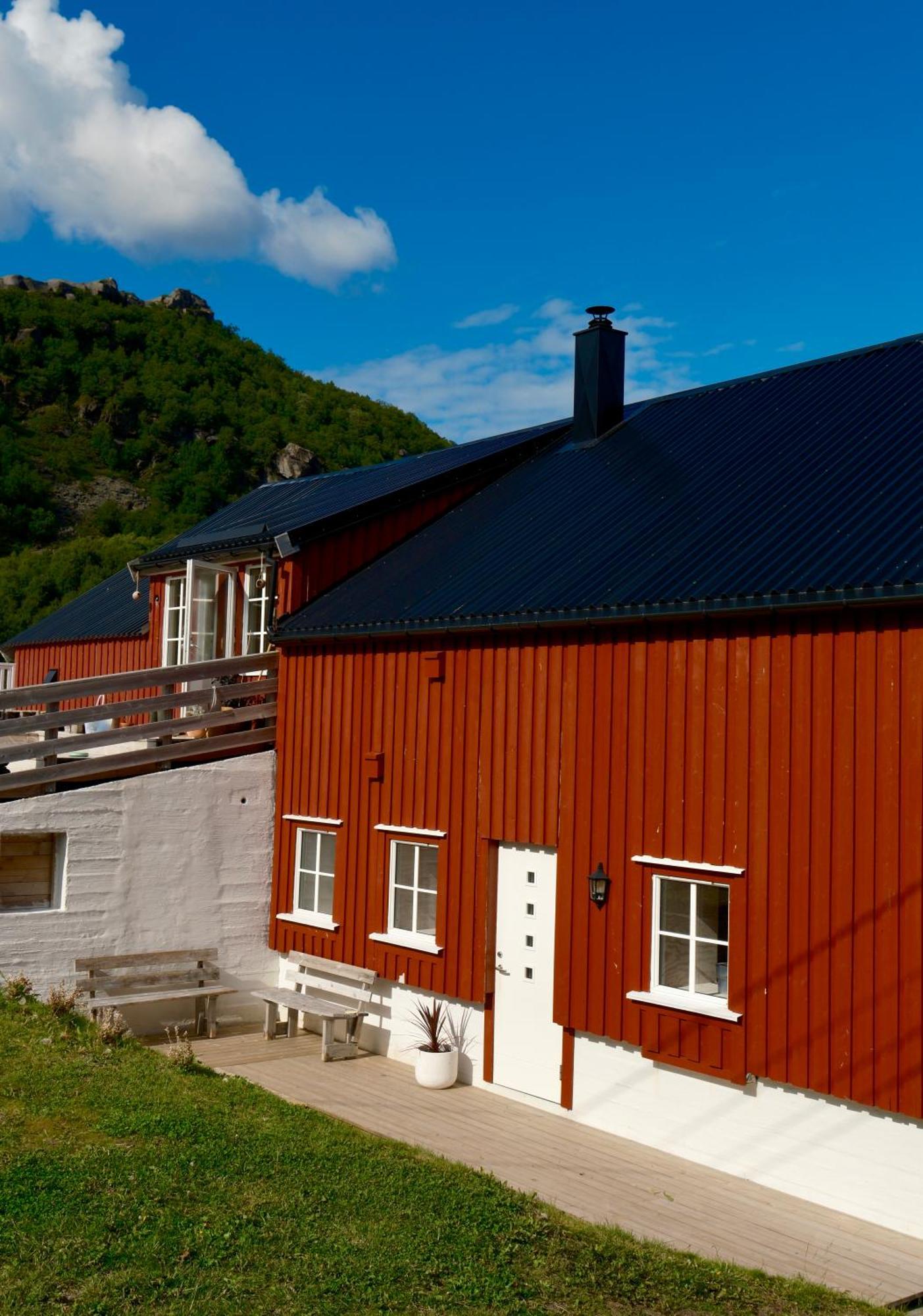 Ferienwohnung Renovated Barn With A View Bjornsand Exterior foto